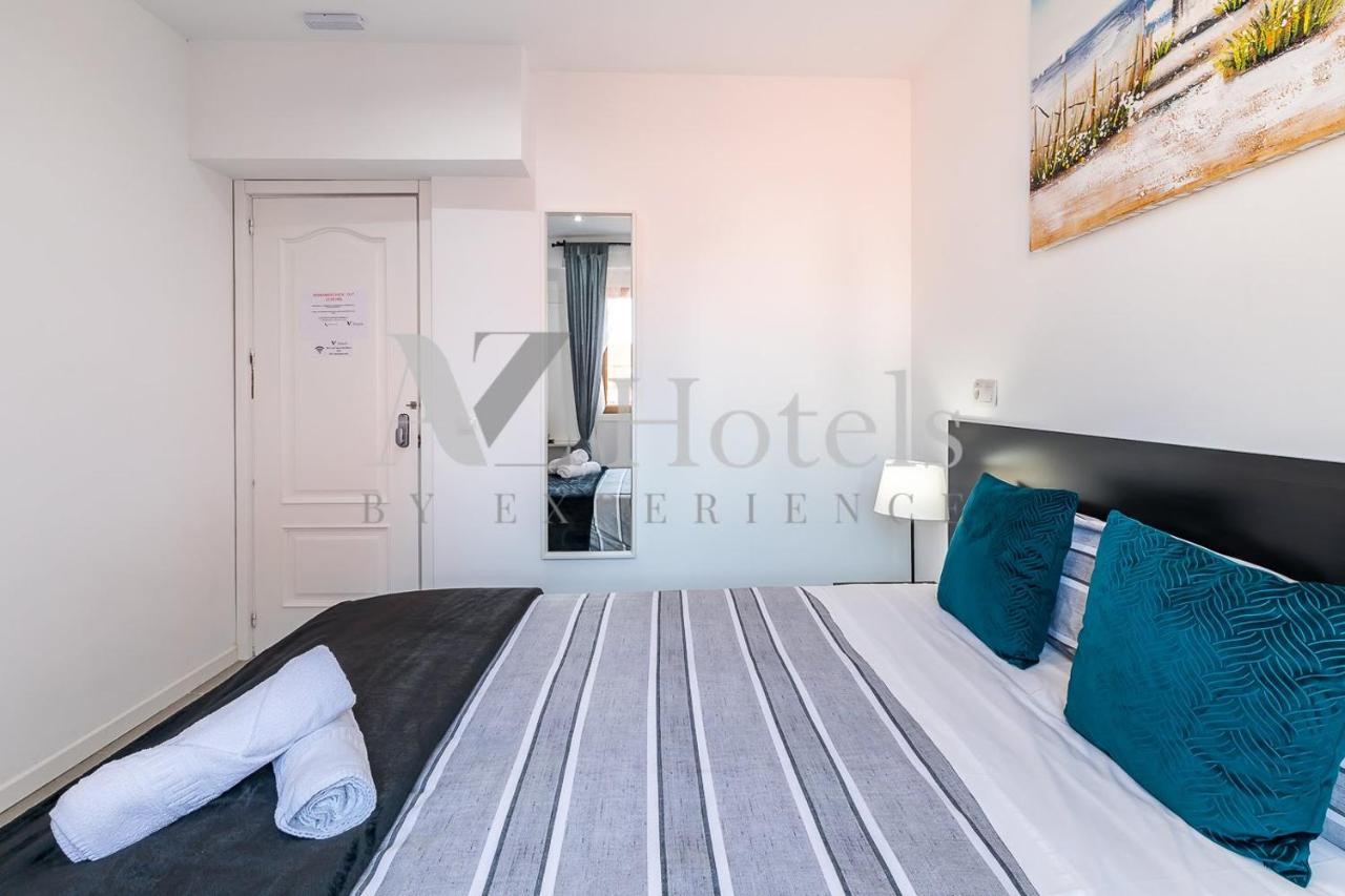 Ayz Sierra De Meira - Auto Check-In Property (Adults Only) Madrid Esterno foto