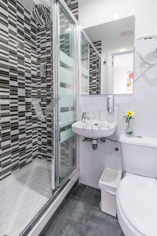 Ayz Sierra De Meira - Auto Check-In Property (Adults Only) Madrid Esterno foto